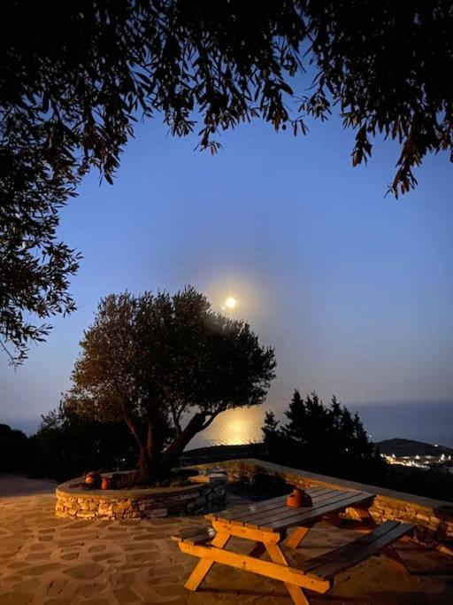 Flaros House-Traditional Cycladic House, Sifnos Platis Gialos  Exterior photo